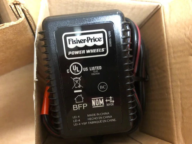 Genuine Fisher-Price 12V Battery Charger for Power Wheels - Image 3