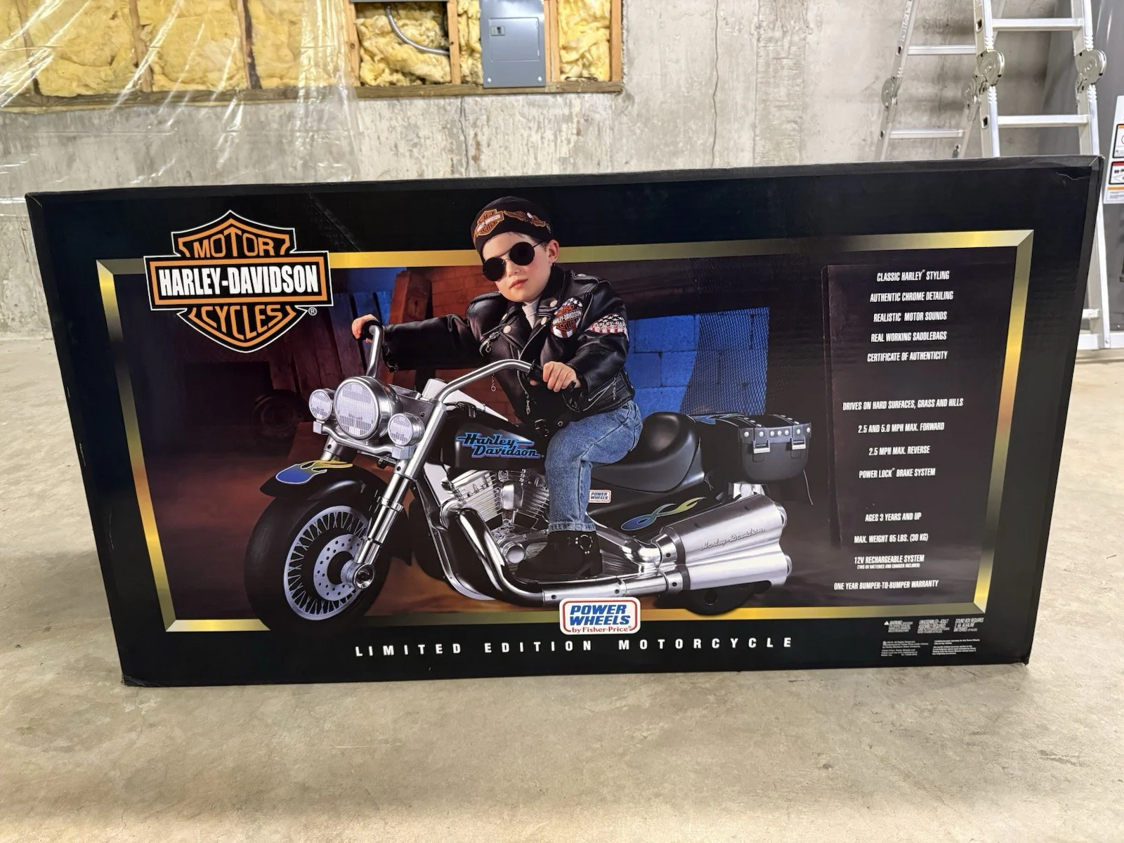 Kids Electric Harley Davidson Motorcycle Toy with Hot Wheels Features - Image 4