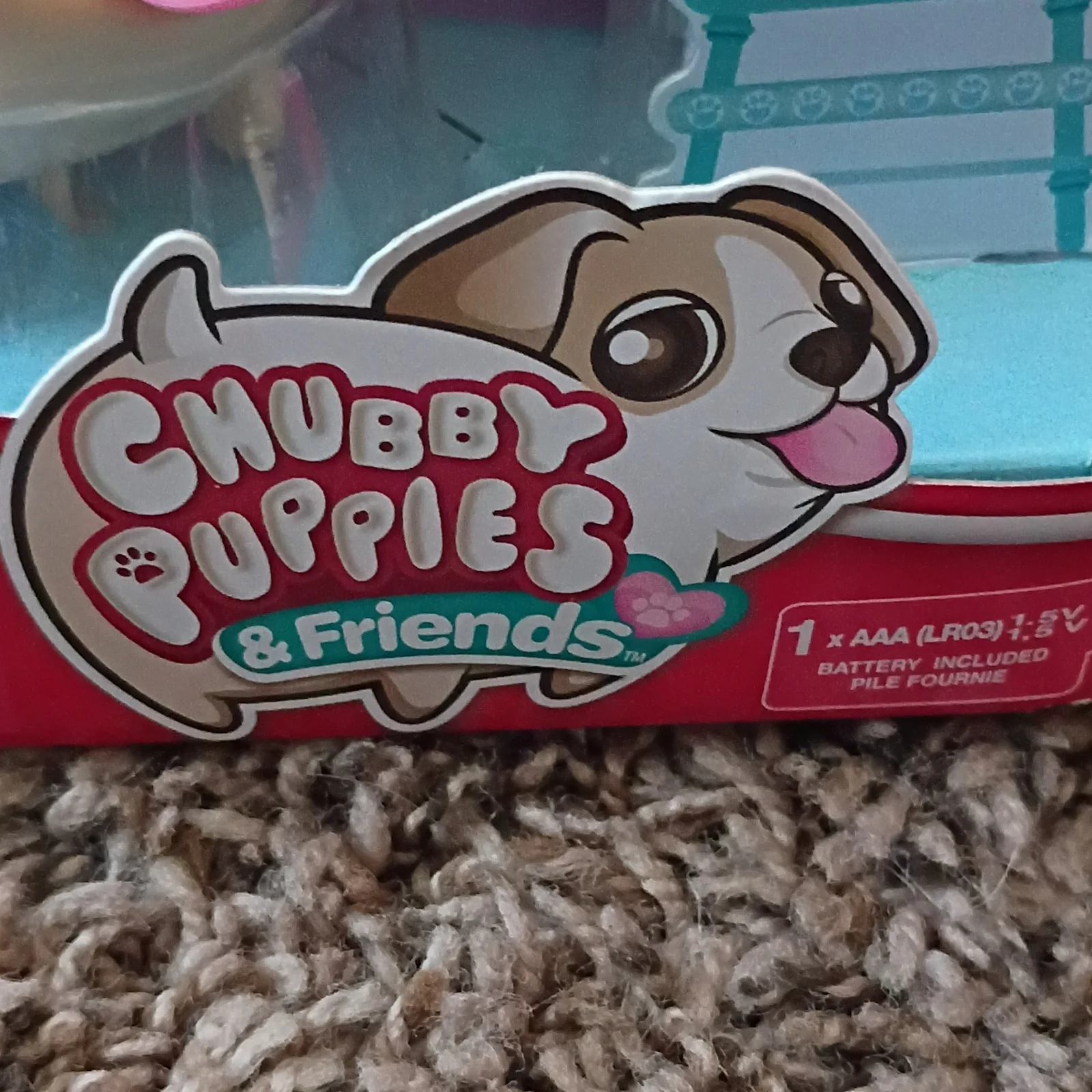 Spin Master Chubby Puppies & Friends Pekingese Interactive Battery-Powered Toy - Image 4