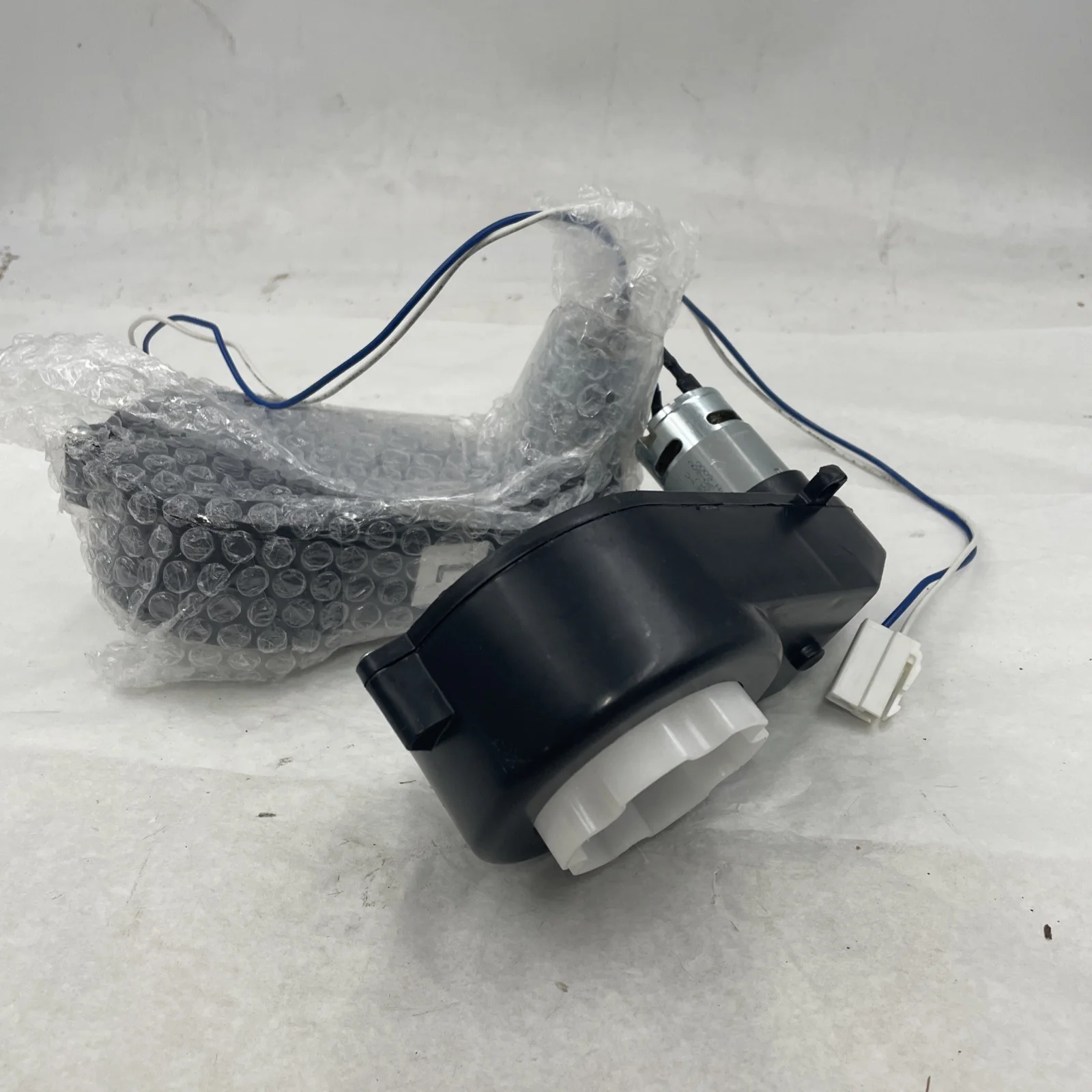 Pair of 24V Power Wheel Motors with Gearbox 6000 RPM