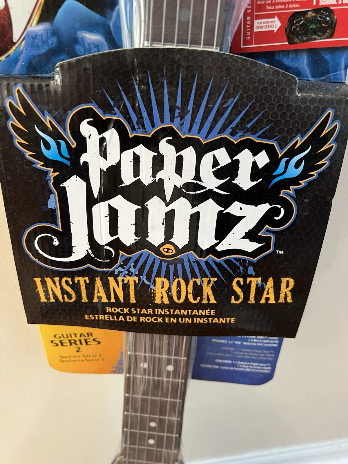 Paper Jamz Green Dragon Rock Star Guitar Series 2 by WowWee - Image 8