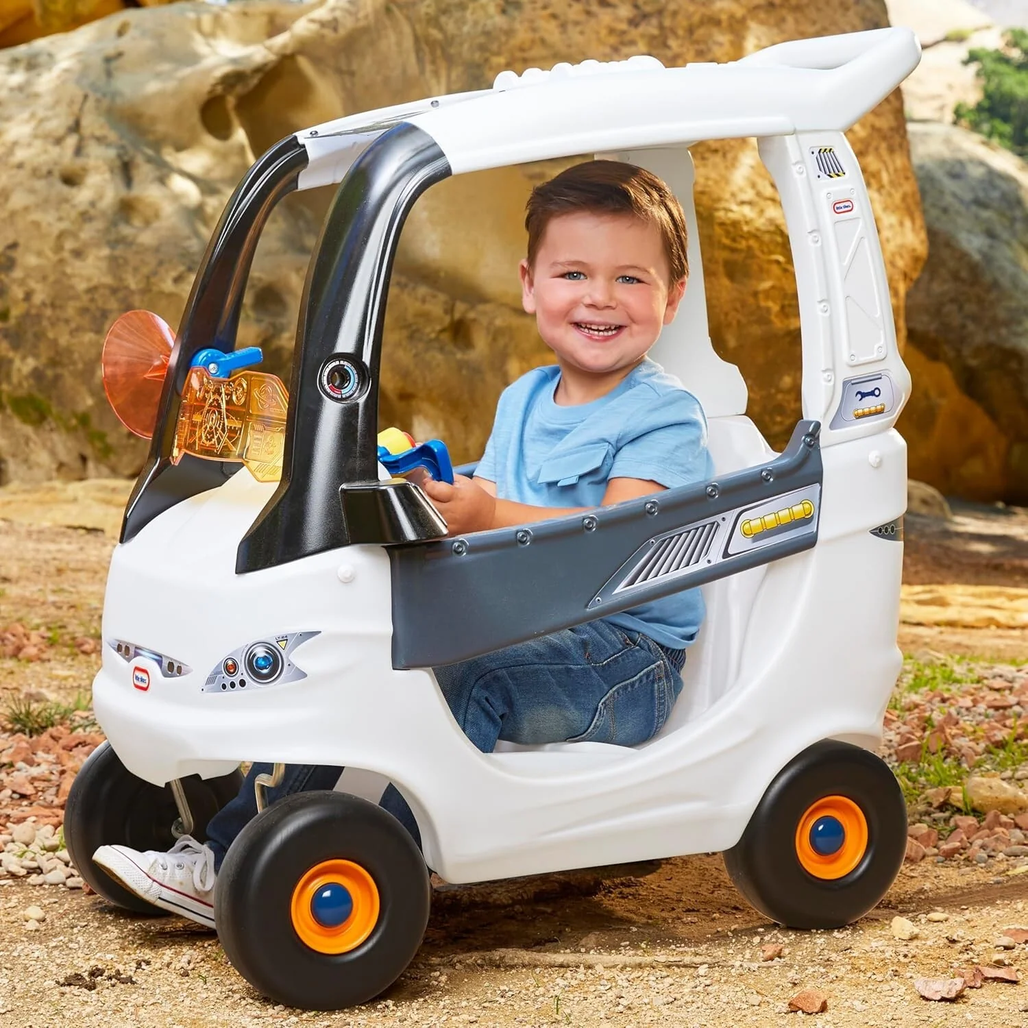 Parent-Controlled Adventure Rover Ride-On Vehicle with FX Sounds for Kids - Image 5