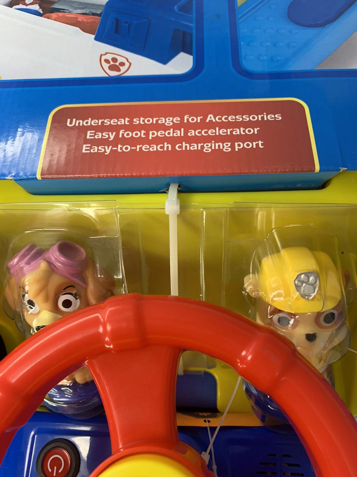 PAW Patrol 6V Electric Ride-On Quad Playset - Image 2