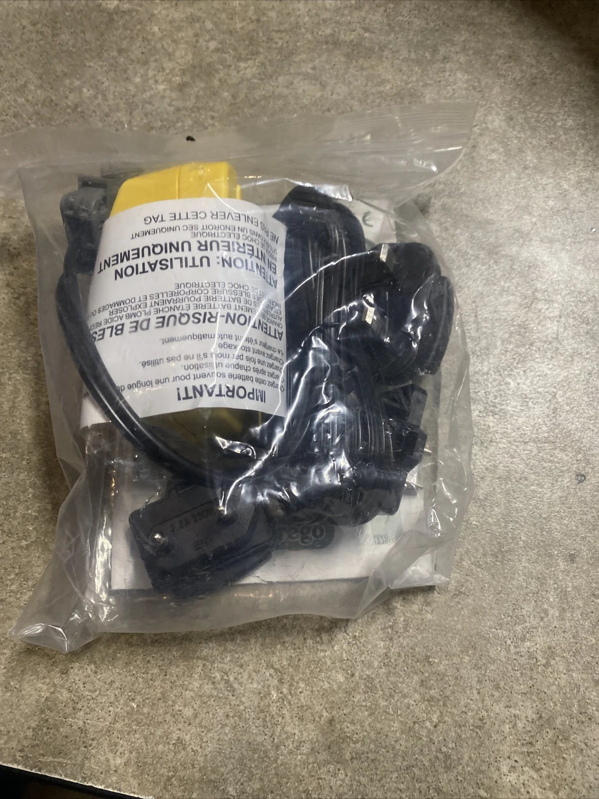 Genuine 24V Peg Perego Battery Charger Compatible with 000260, MECB0121U, MECB0111 and MECB0212 - Image 2