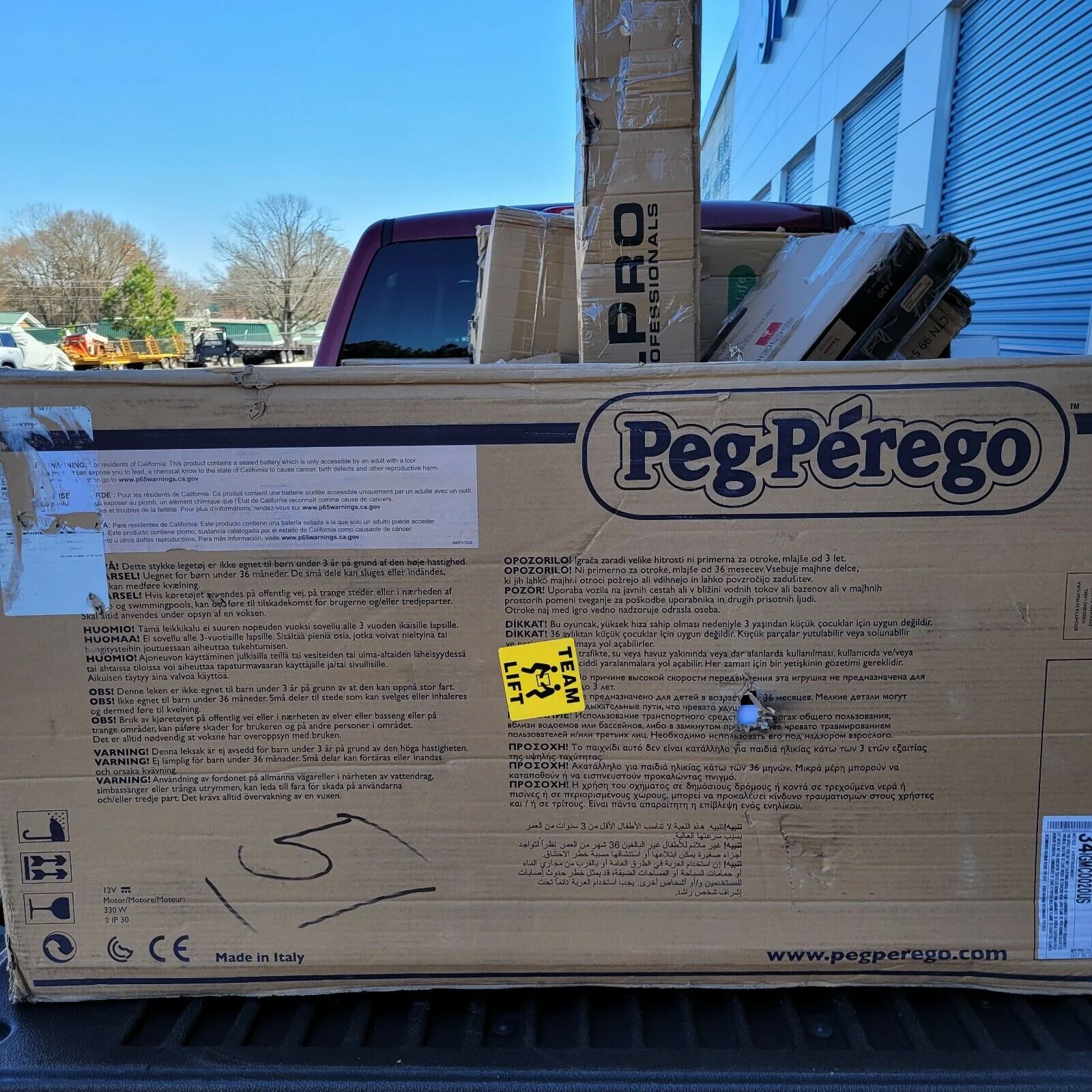 Peg Perego IGMC0020US Ducati GP Ride-On Motorbike - Image 7