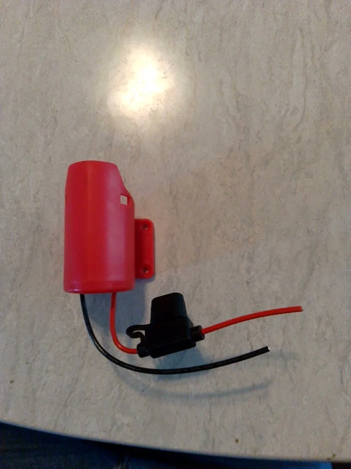12V Power Adapter for Milwaukee Cordless Tools - Image 2