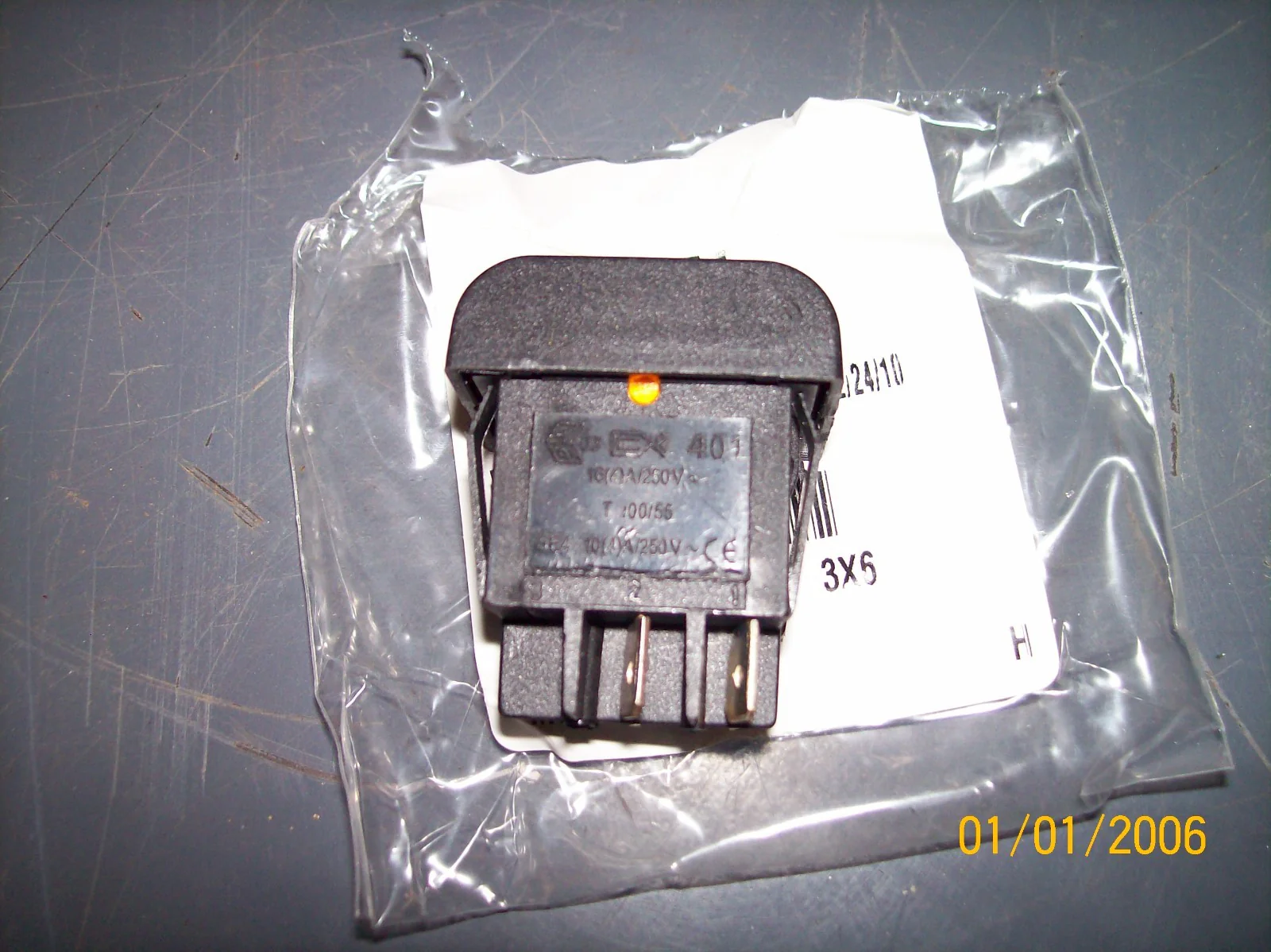 Power Push Button Switch P/N 292554 - Image 4