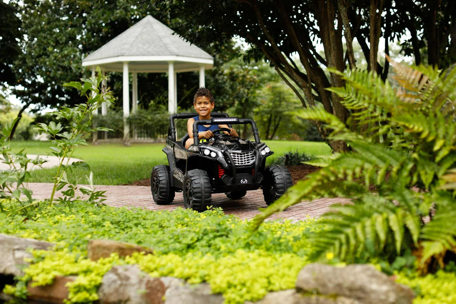 Realistic 12V UTV Ride On for Adventurous Kids - Image 21