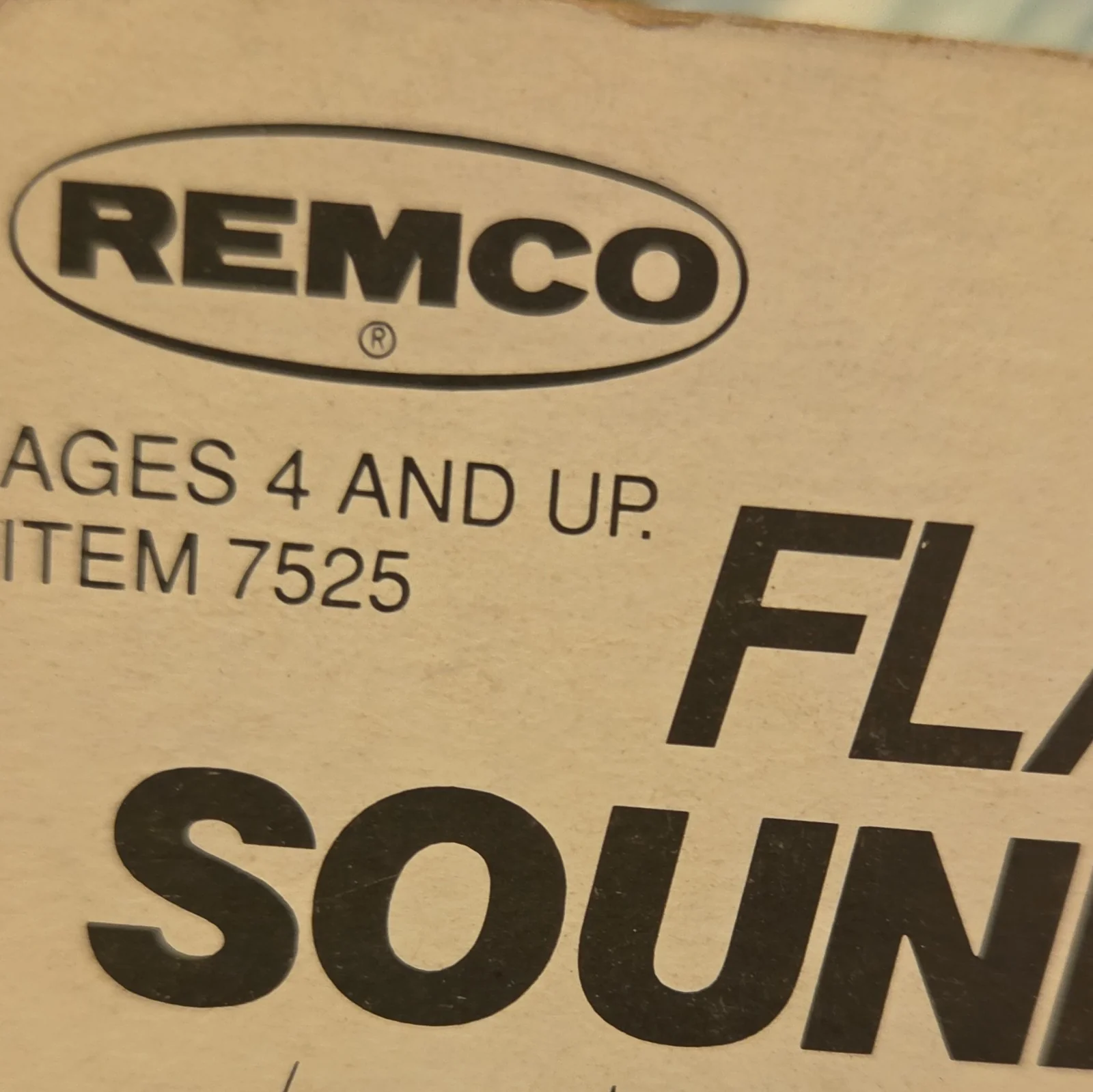 REMCO Battery-Powered Sound and Light Ambulance Van Toy MPN 7525 (1989) - Image 3