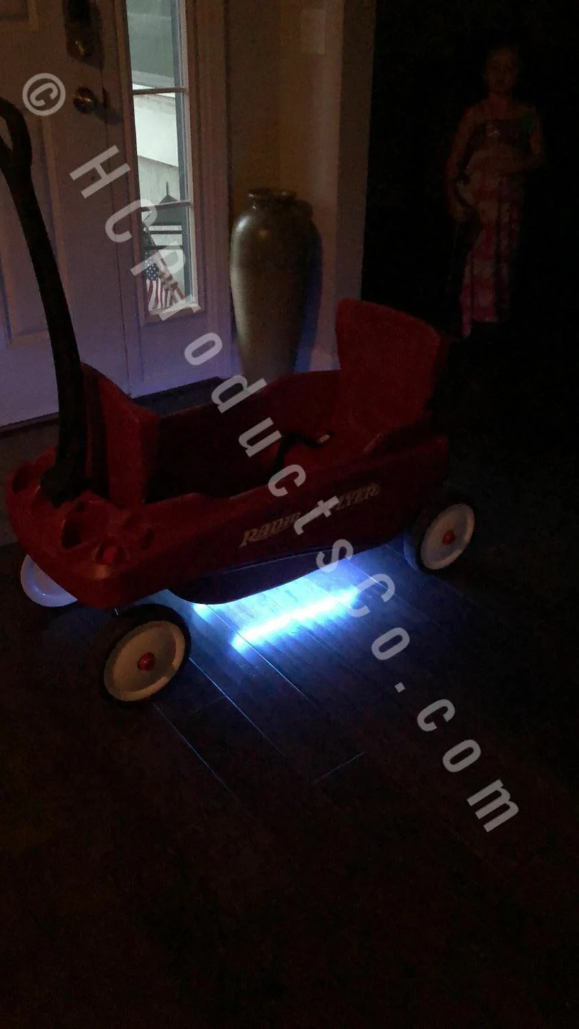 Remote Controlled LED Wagon Light Kit with 20 Color and Motion Settings - Image 4