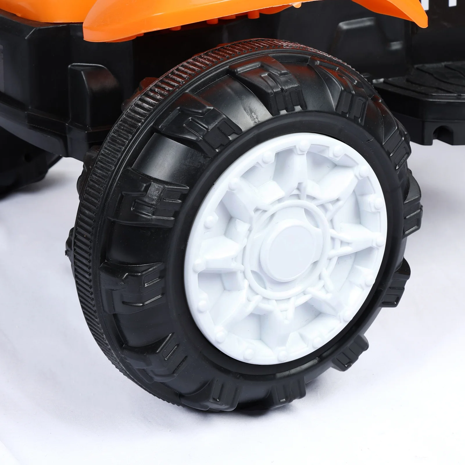 Battery-Powered Ride-On Excavator with Motorized Arm and Forward/Backward Movement - Image 13