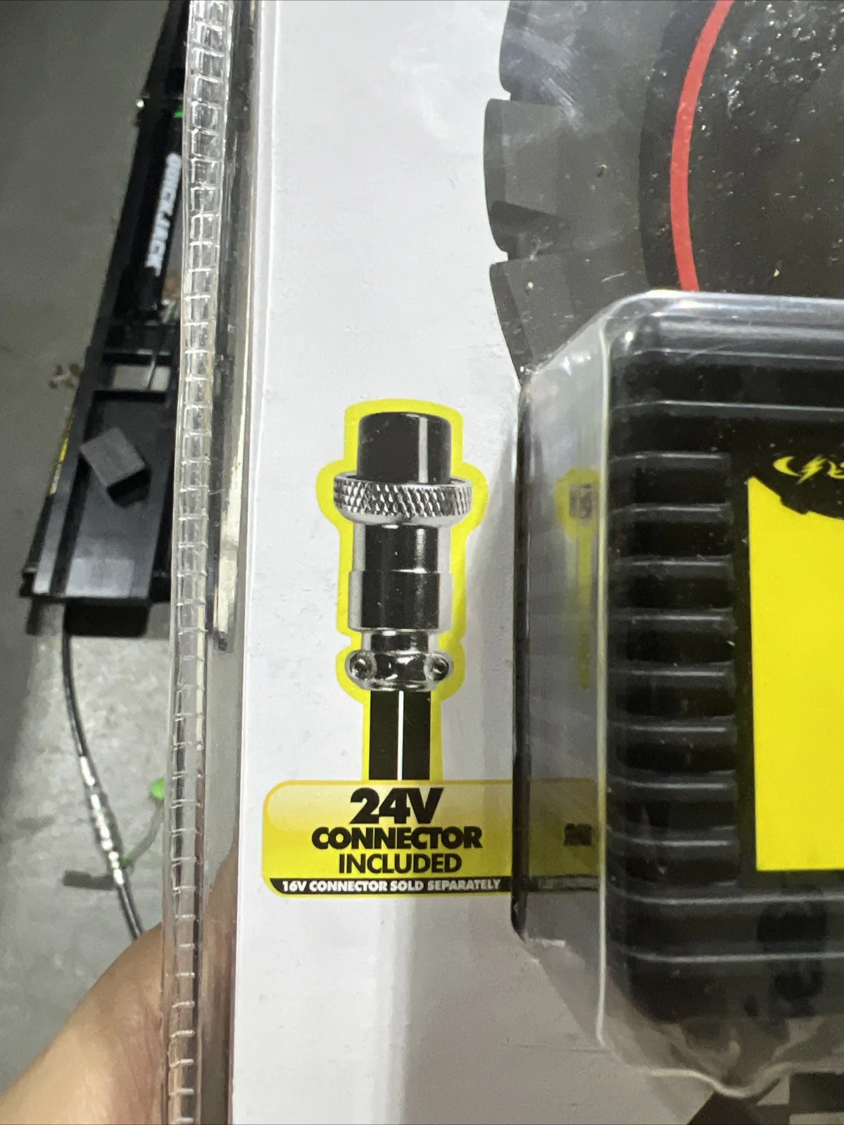 Universal 12V/16V/24V Battery Charger for Ride-On Toys - Image 3
