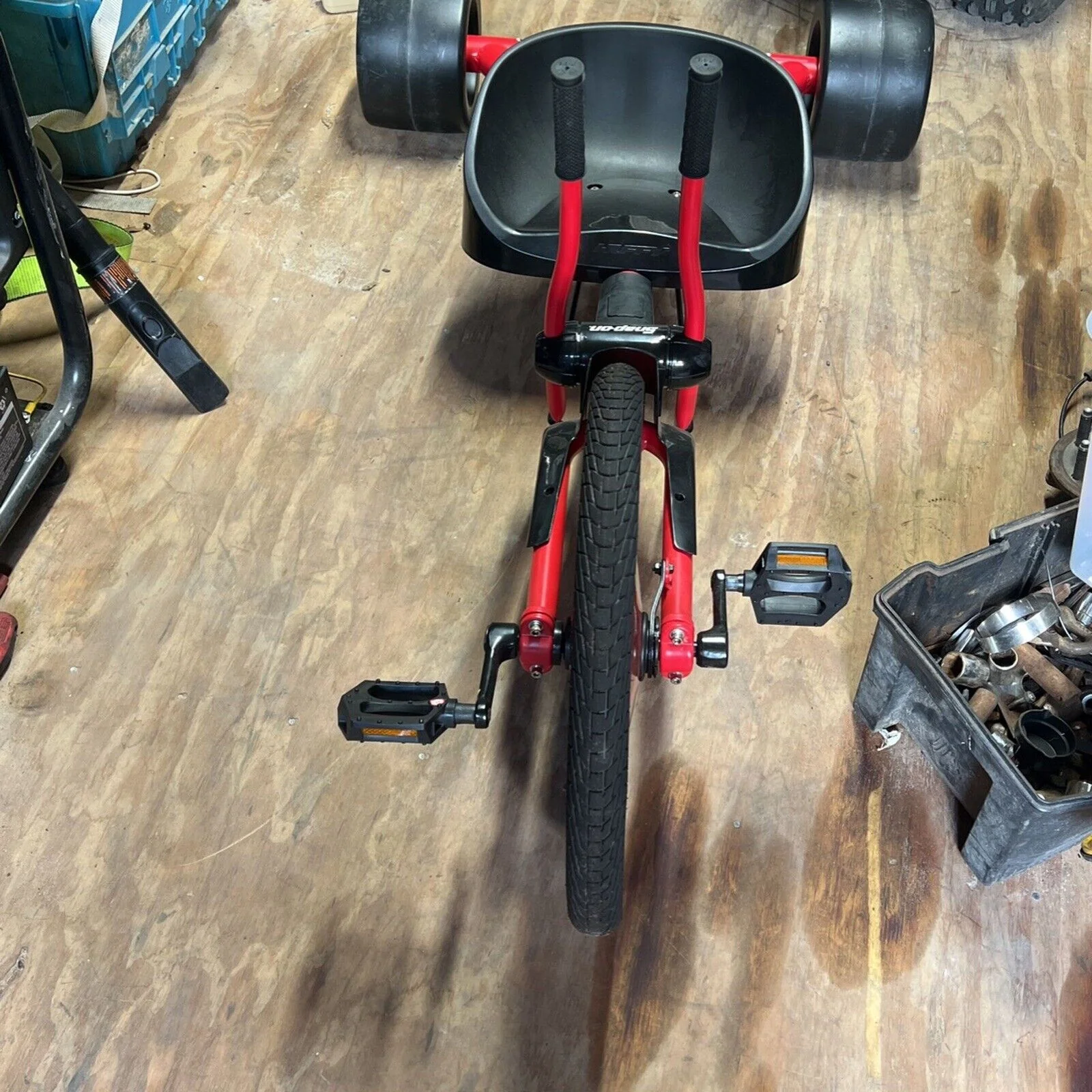 Snap-On Tools Tricycle Ride-On Scooter: Brand New in Box! - Image 6