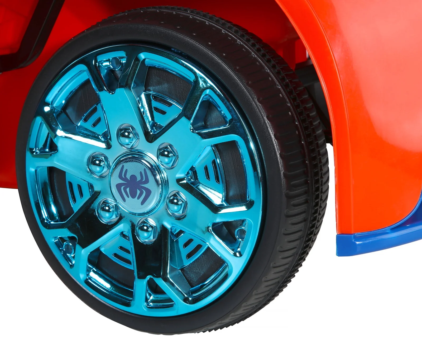 Spider-Man Battery-Powered Super Car with Water Cannon and LED Lights for Ages 3+ - Image 7