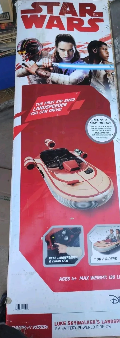 Luke Skywalker Tatooine Landspeeder 12V Kids Ride-On with Radio New Sealed - Image 4
