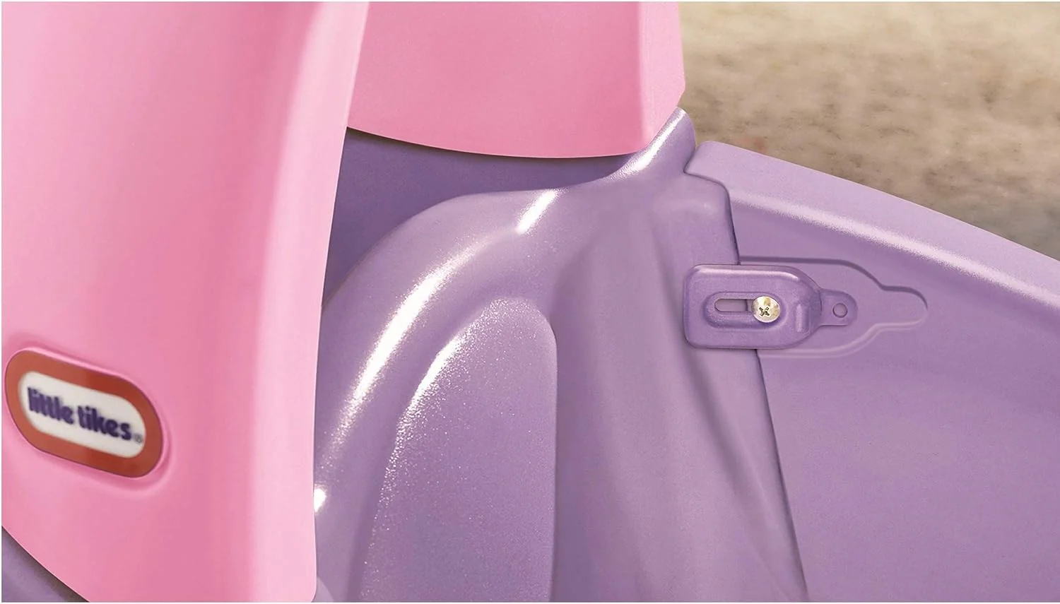 Stylish Princess Cozy Ride-On Truck with Working Horn and Drop-Down Tailgate - Image 9