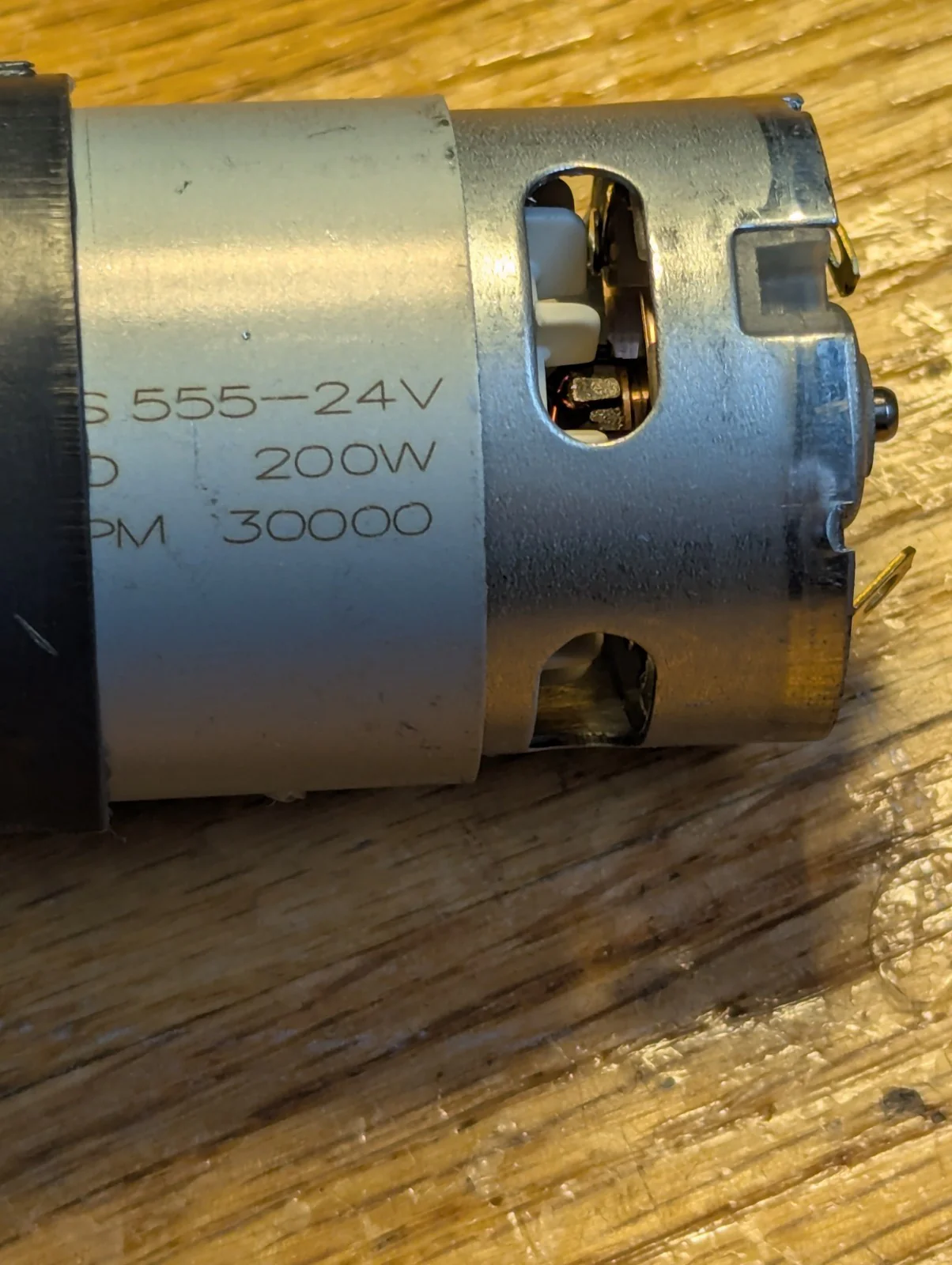 Tongan Gear Box 24V 200W Electric Motor - Image 5