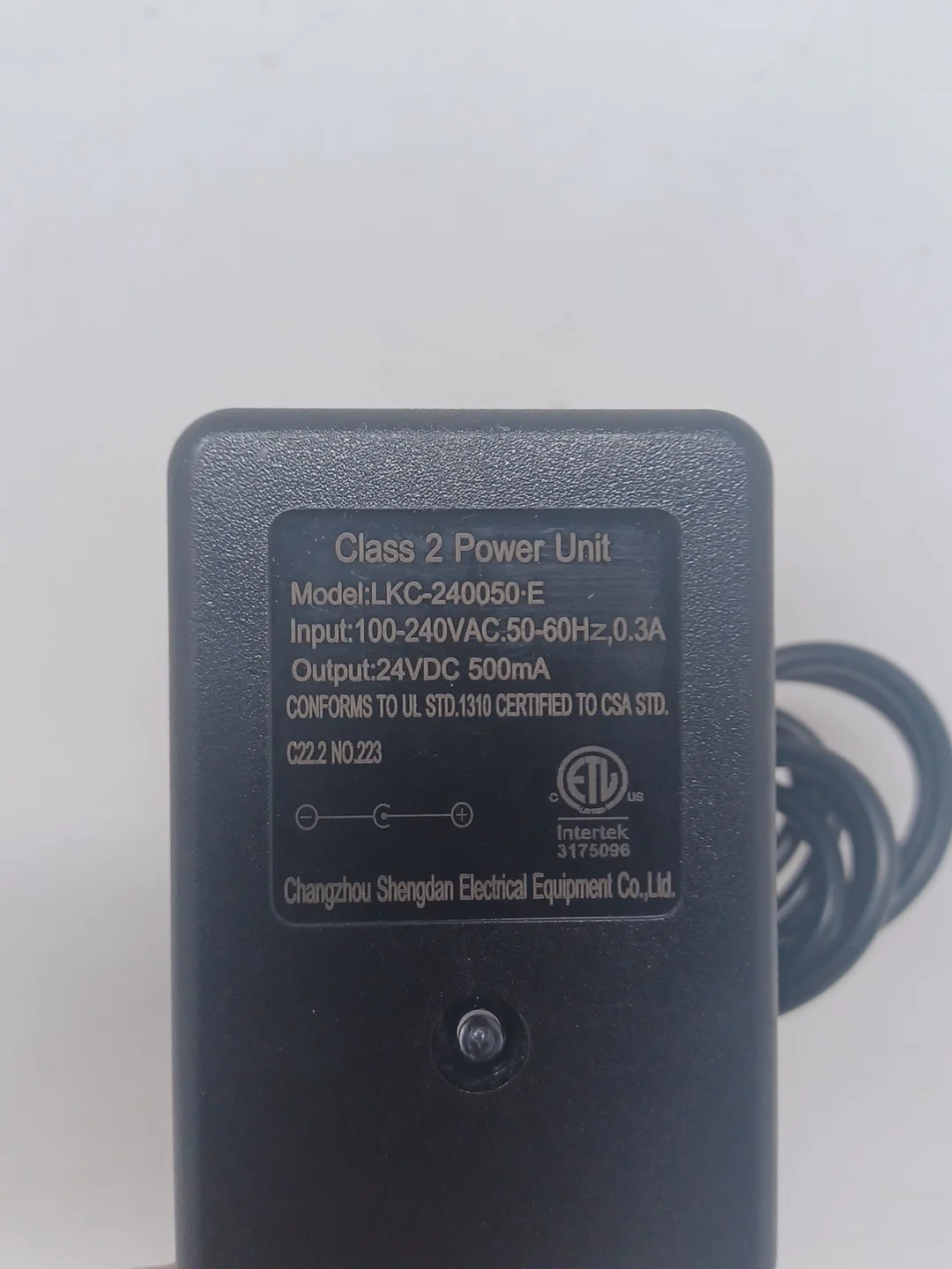 Universal 24V LKC 240050 E Battery Charger - Image 2