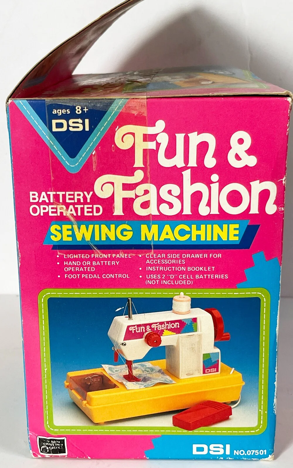 Retro DSI Battery-Powered Fun & Fashion Sewing Machine - Image 3