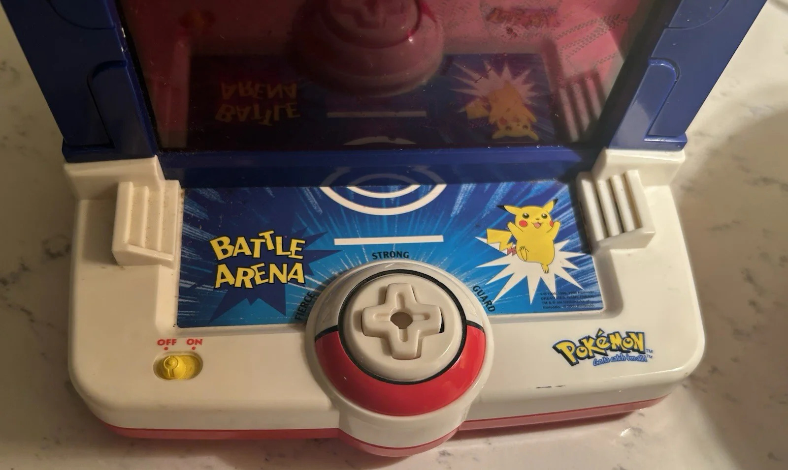 Rare Tiger 2000 Vintage Pokemon Battle Arena Handheld LCD Game - Image 4