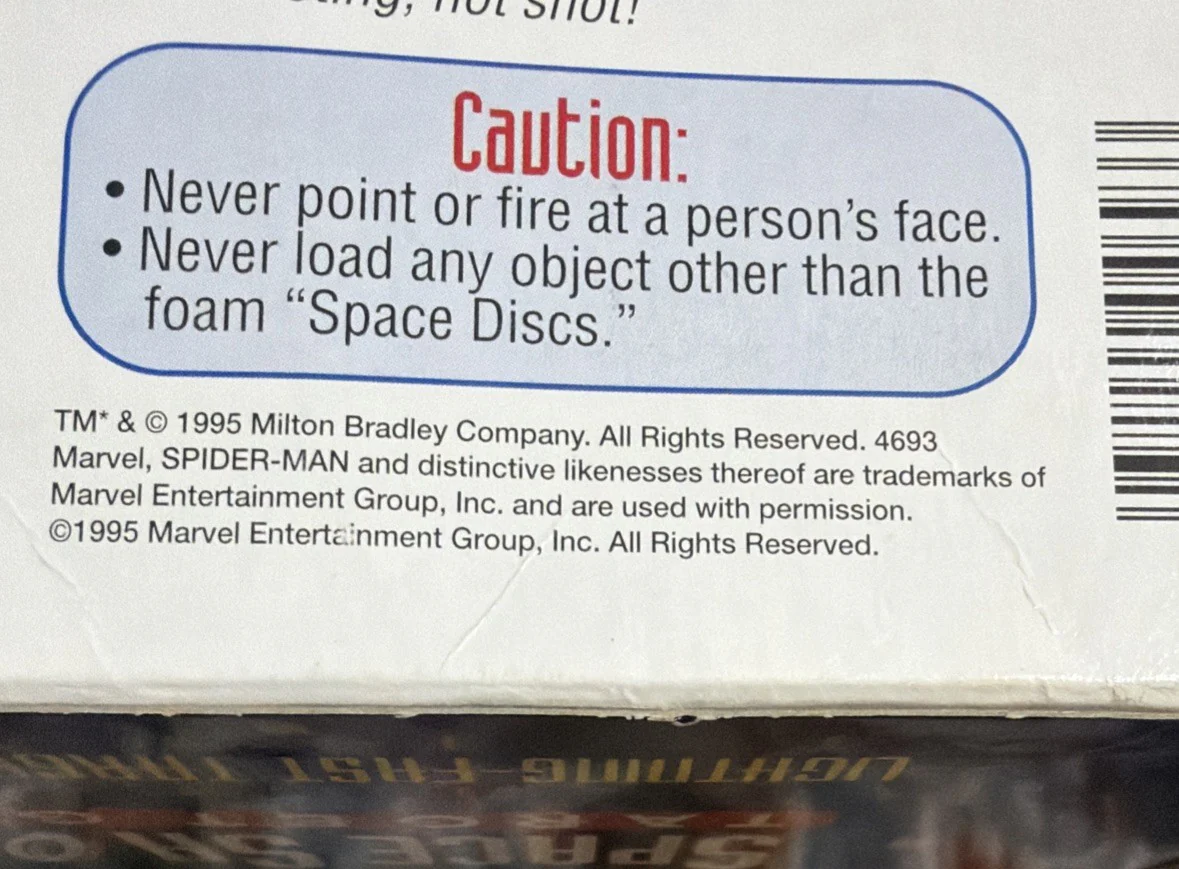 1995 Milton Bradley Marvel Spider-Man Foam Disc Space Shooter Target - Image 8