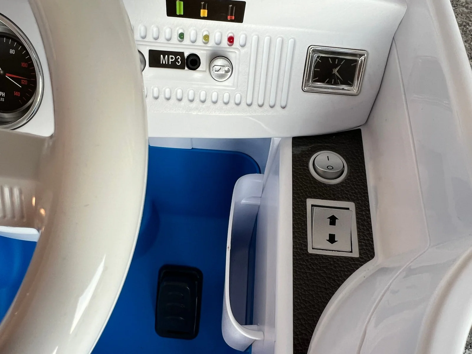 ROLLPLAY Blue VW T1 Bulli Kids Electric Vehicle - Image 6