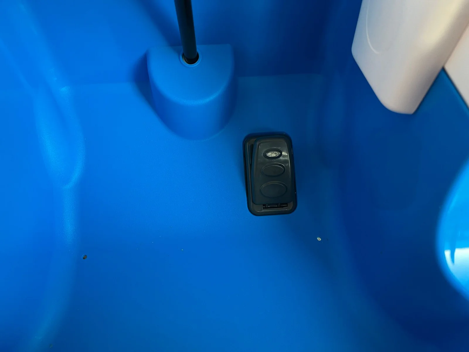 ROLLPLAY Blue VW T1 Bulli Kids Electric Vehicle - Image 7