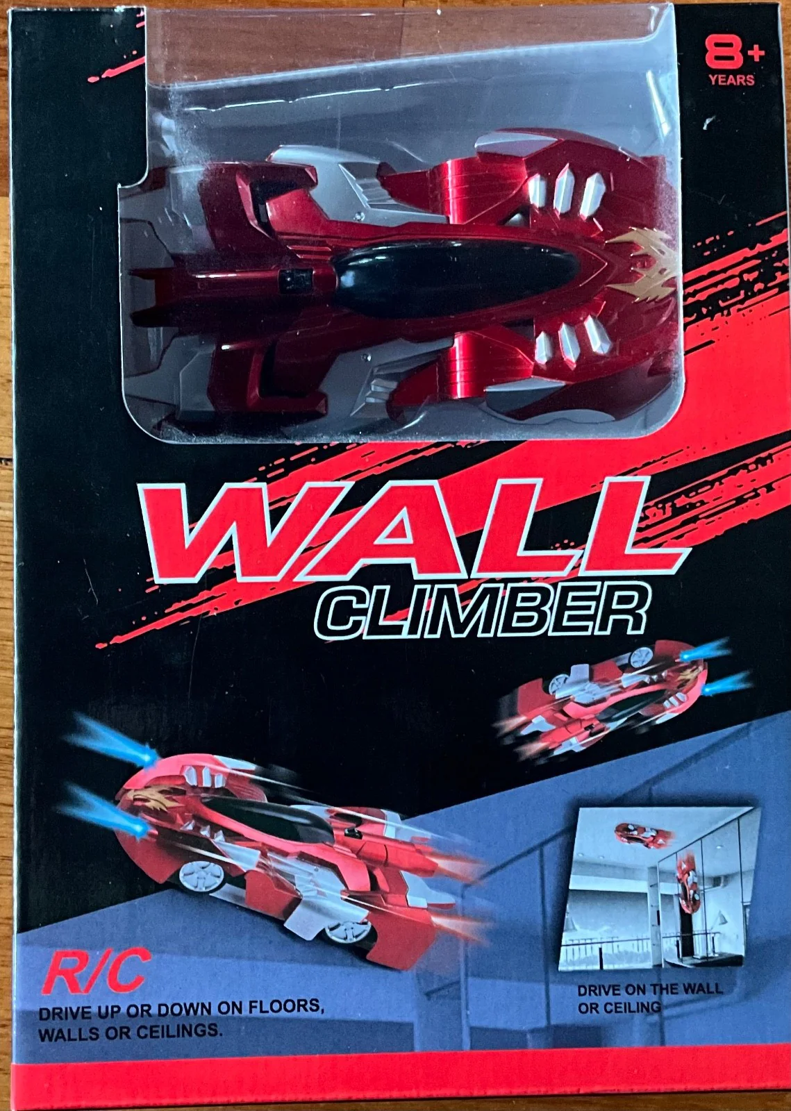 Vertical Racer - The Innovative Car That Climbs Walls and Moves on Any Flat Surface