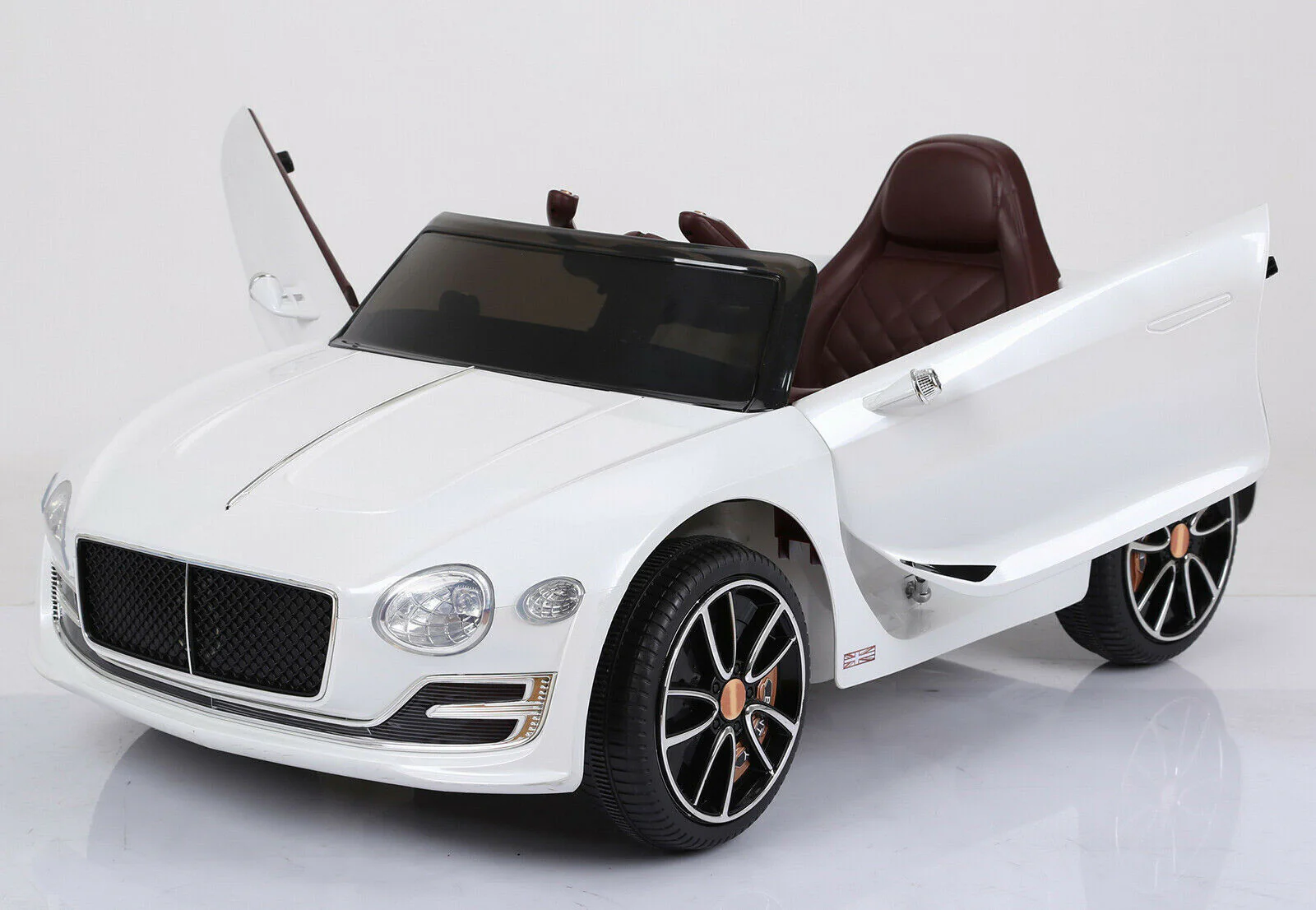 White Bentley Style Kids Electric Ride On Car with Remote Control - Perfect Gift for Little Drivers - Image 7